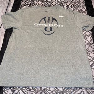 Brand new 2xl Nike Oregon Ducks Football t-shirt. (Tag came off)